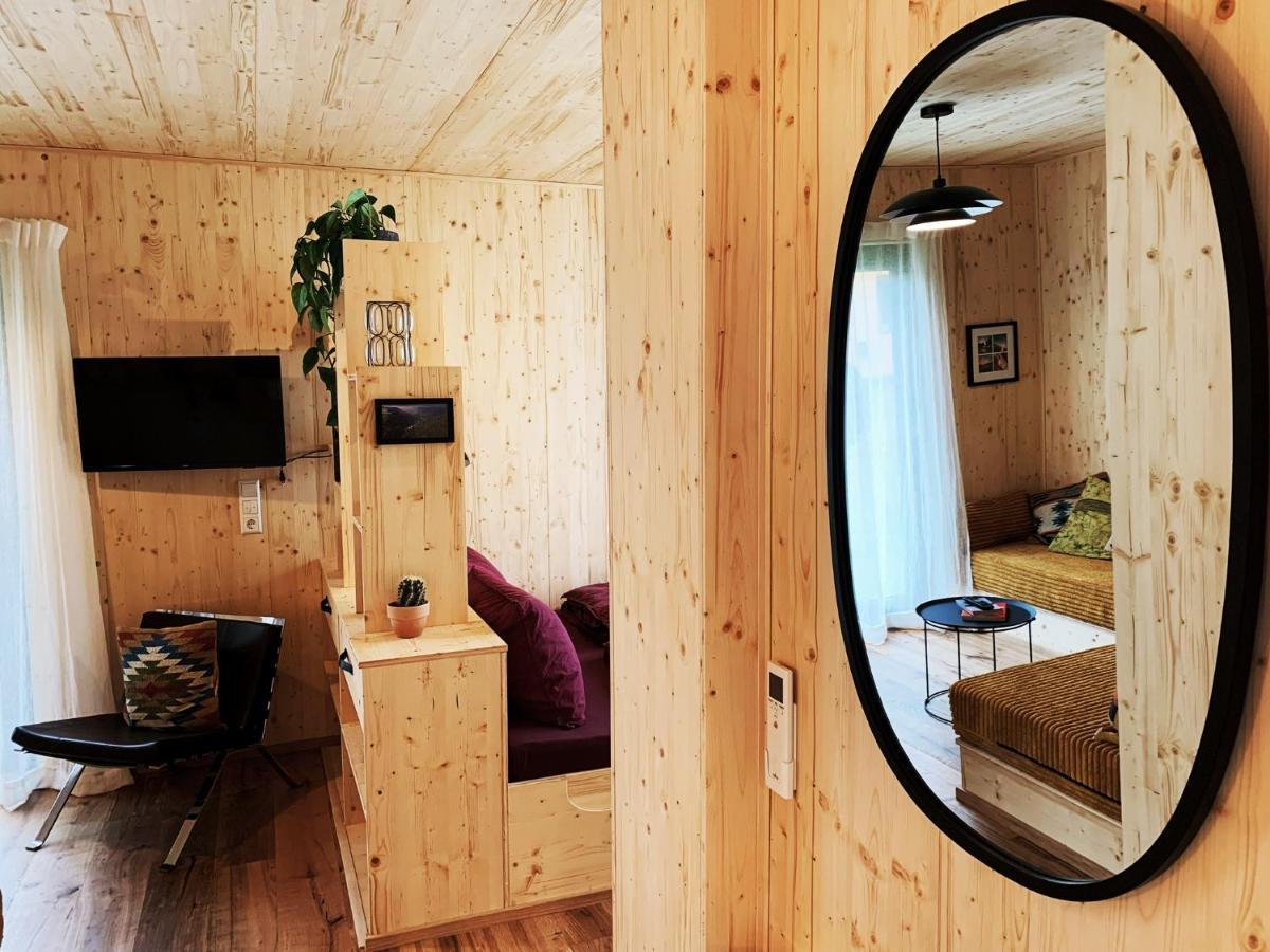 Hjem - Tiny Homes Direkt Am Wald Zwischen Allgaeu & Bodensee Bergatreute Kültér fotó