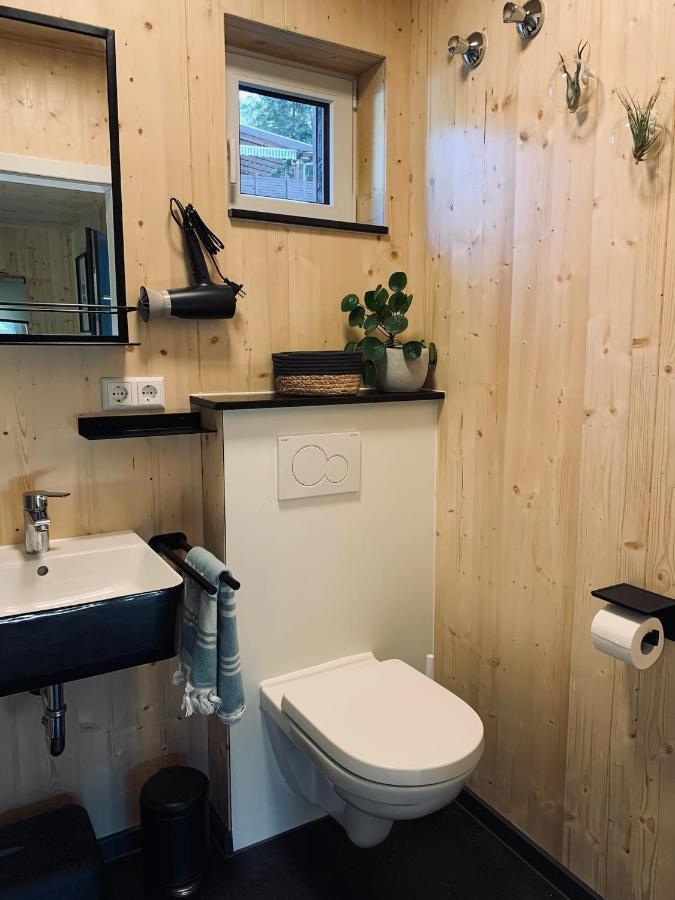 Hjem - Tiny Homes Direkt Am Wald Zwischen Allgaeu & Bodensee Bergatreute Kültér fotó