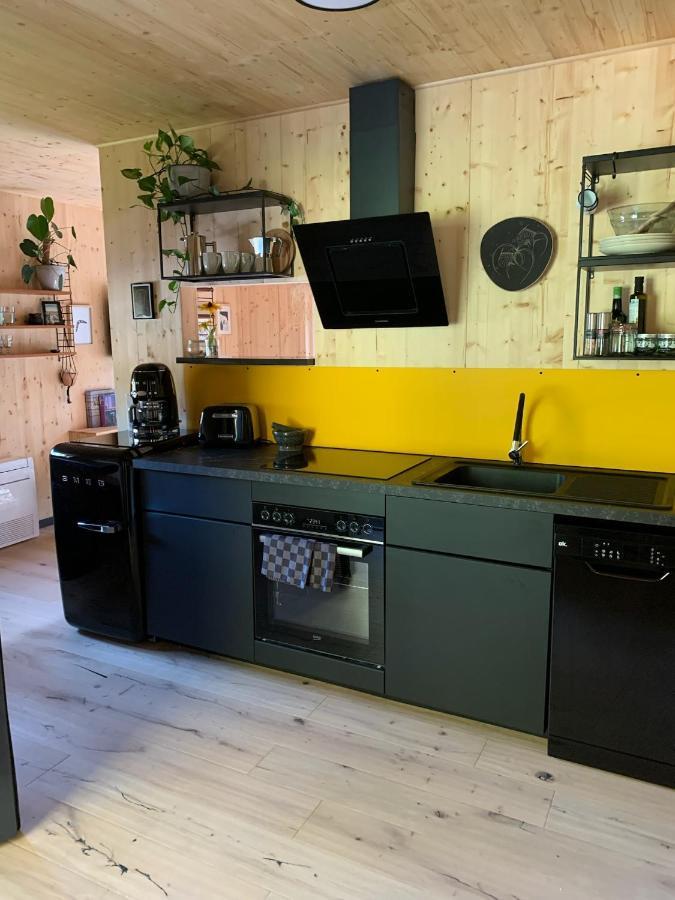 Hjem - Tiny Homes Direkt Am Wald Zwischen Allgaeu & Bodensee Bergatreute Kültér fotó