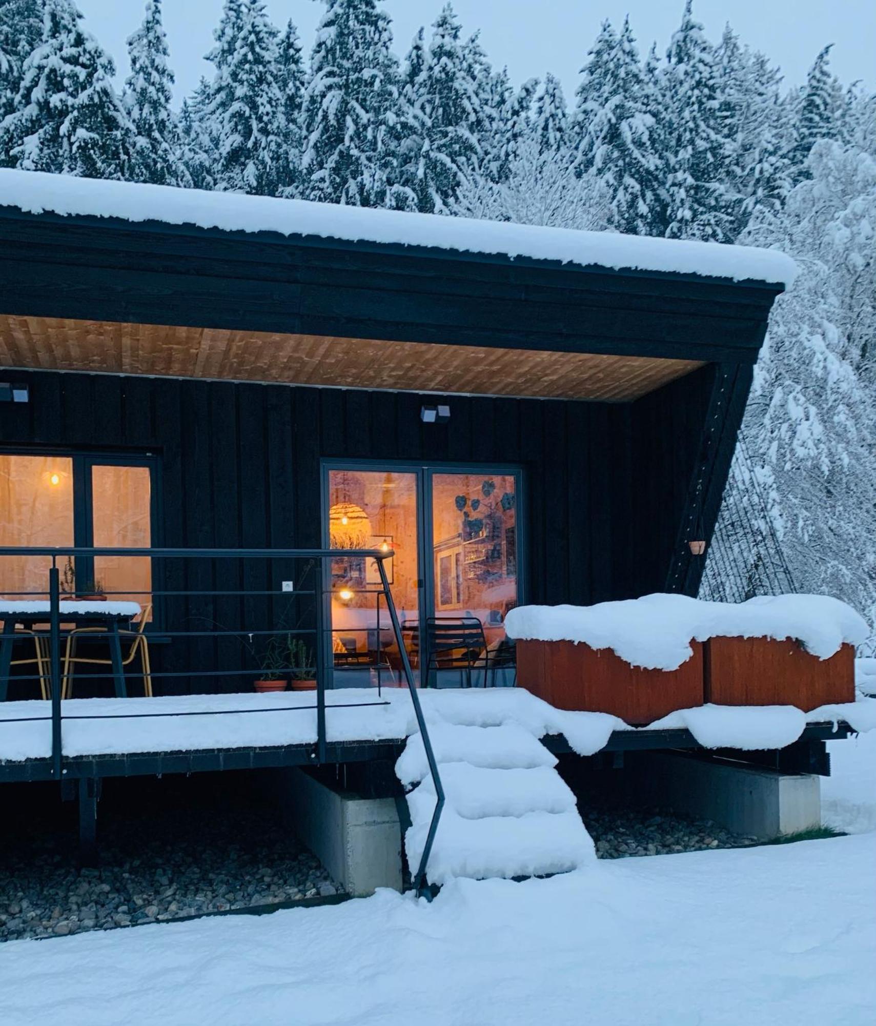 Hjem - Tiny Homes Direkt Am Wald Zwischen Allgaeu & Bodensee Bergatreute Kültér fotó