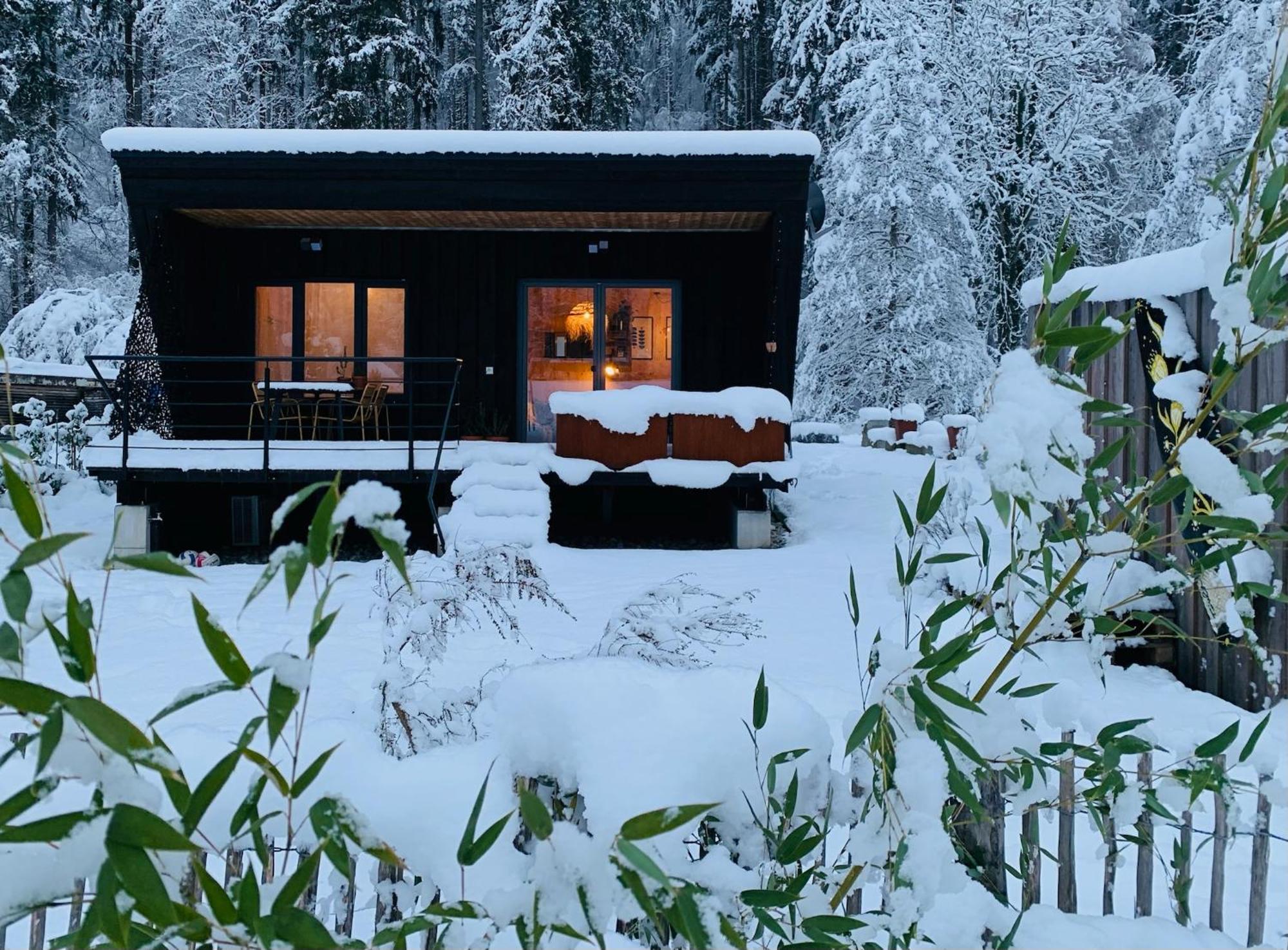 Hjem - Tiny Homes Direkt Am Wald Zwischen Allgaeu & Bodensee Bergatreute Kültér fotó